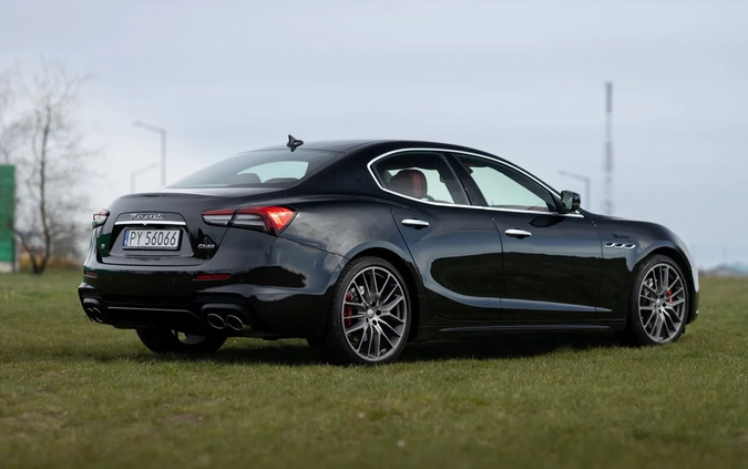 Maserati Ghibli cena 367000 przebieg: 27640, rok produkcji 2022 z Bolków małe 326